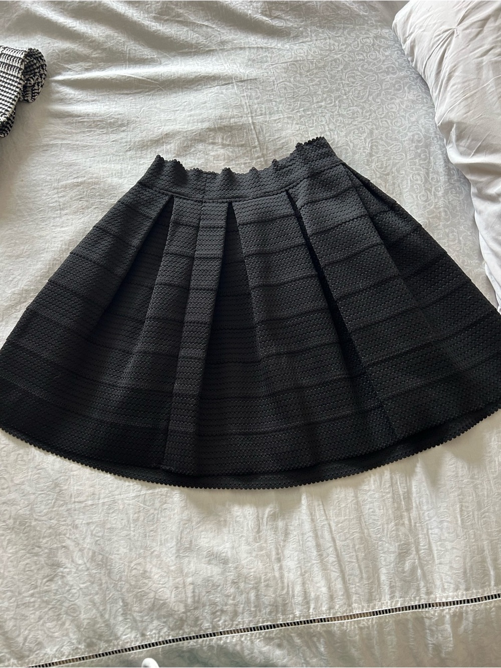 Express Black Textured Pleated Skater Skirt